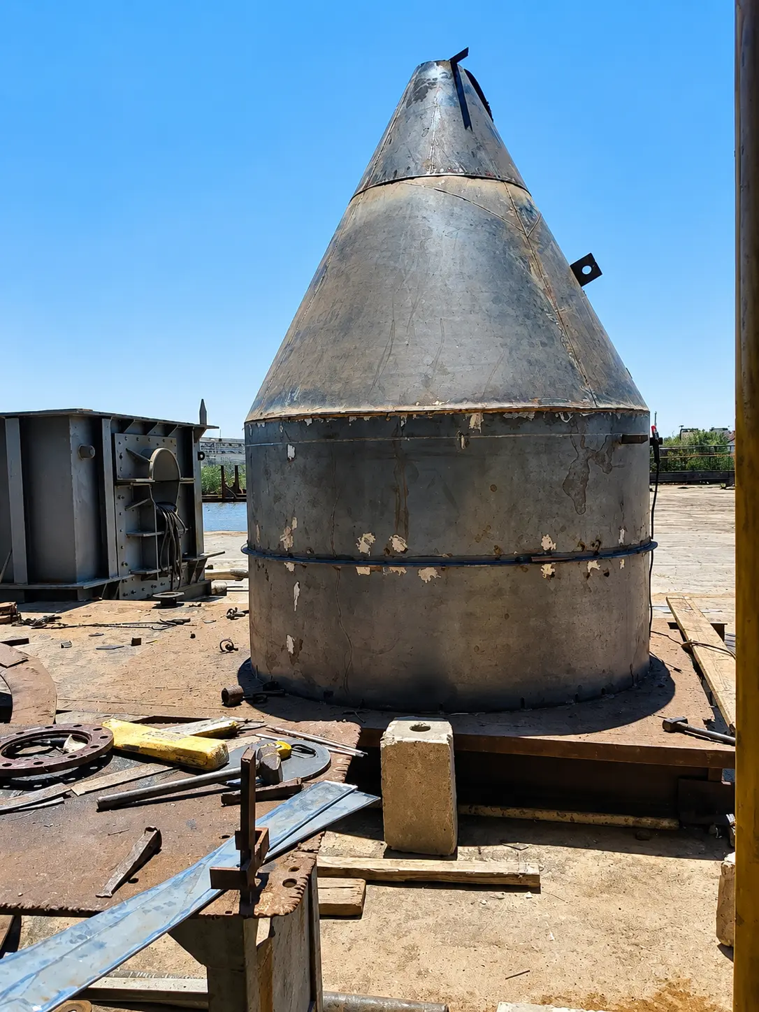 TARRADCO fabricated industrial silos on site